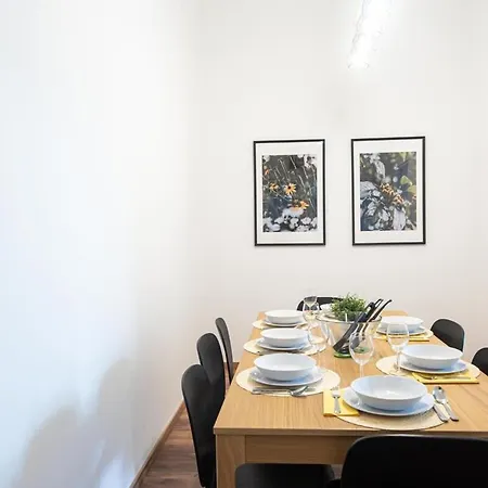 Lovely In The Heart Of Apartamento *
